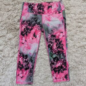 Athleta Bloom Chaturanga Capri M